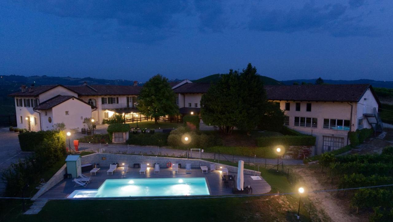Locanda Del Pilone Alba  Buitenkant foto